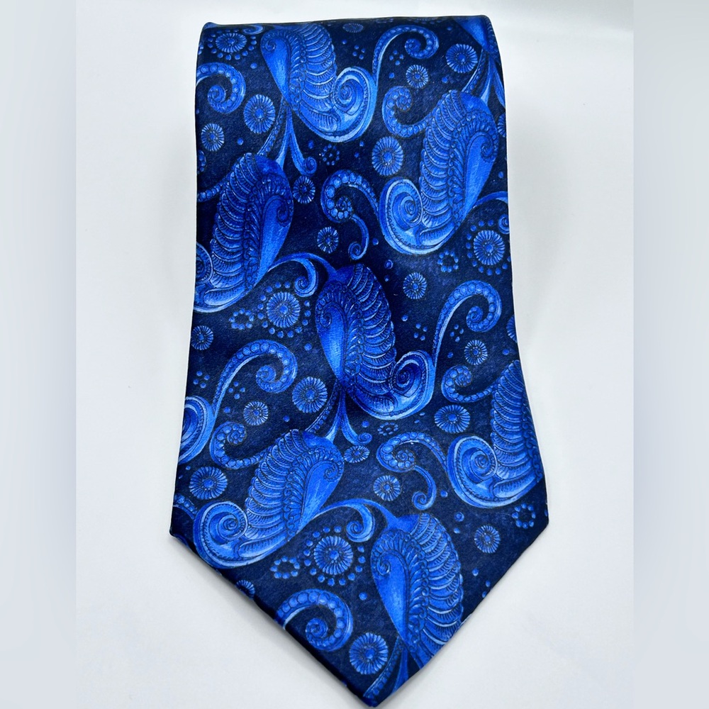 Gorgeous Navy Blue Paisley Tie